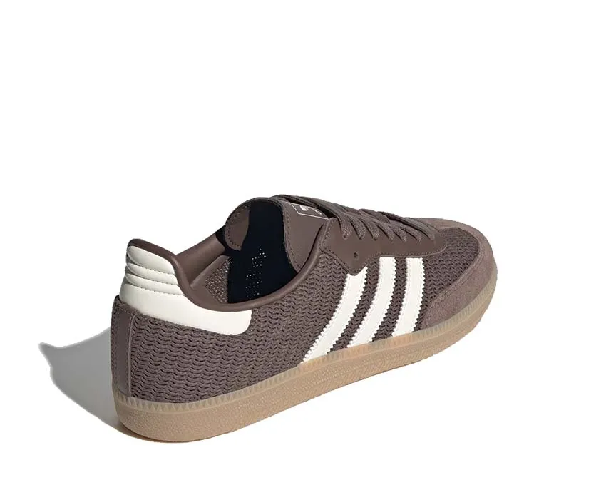 Pointed Toe Round Toe Design Adidas Samba OG "Earth Strata"