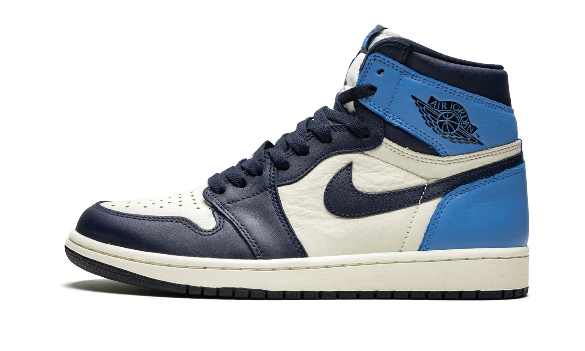 Air Jordan 1 Retro High OG Obsidian Airy Touch Minimalist Design