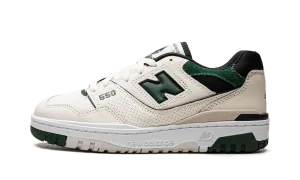 550 "Sea Salt Pine Green" Wood Step