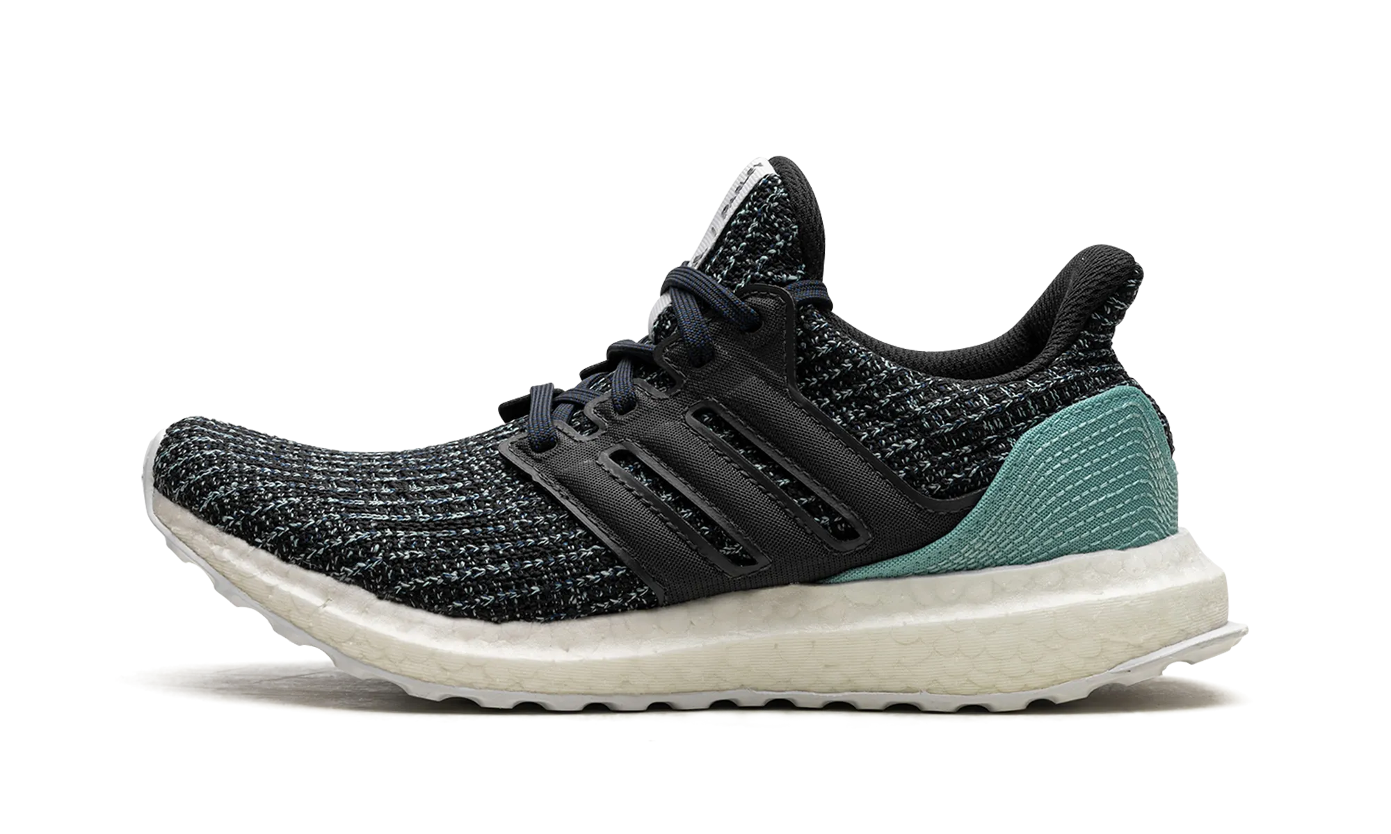 Any Outfit Parley x UltraBoost 4.0 "Carbon"