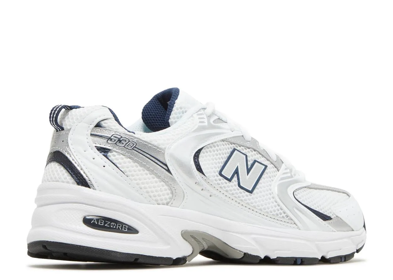 Track Trek Quick Travel New Balance 530 White Grey Navy