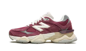 Creek Path 9060 "Washed Burgundy"