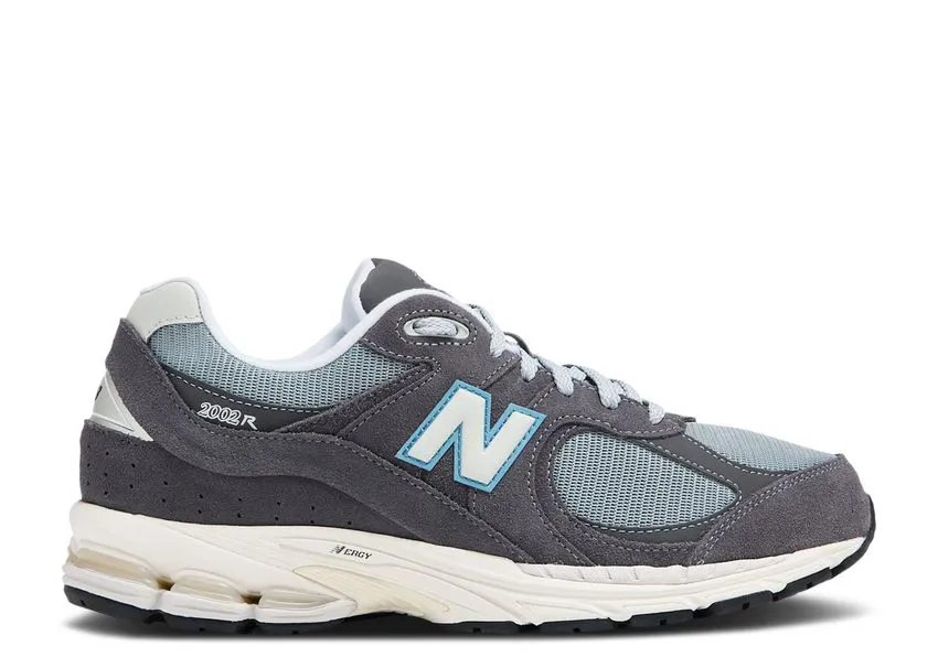 New Balance 2002R Magnent Lead Gentle Feel Family Out