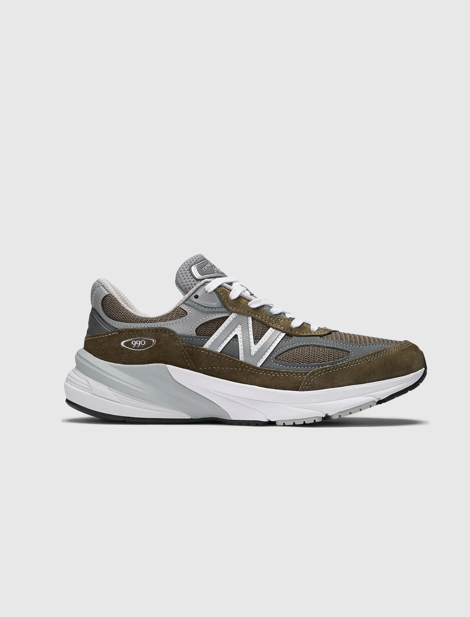 MADE IN USA 990 V6 "OLIVE" Leather Touch Story Glow