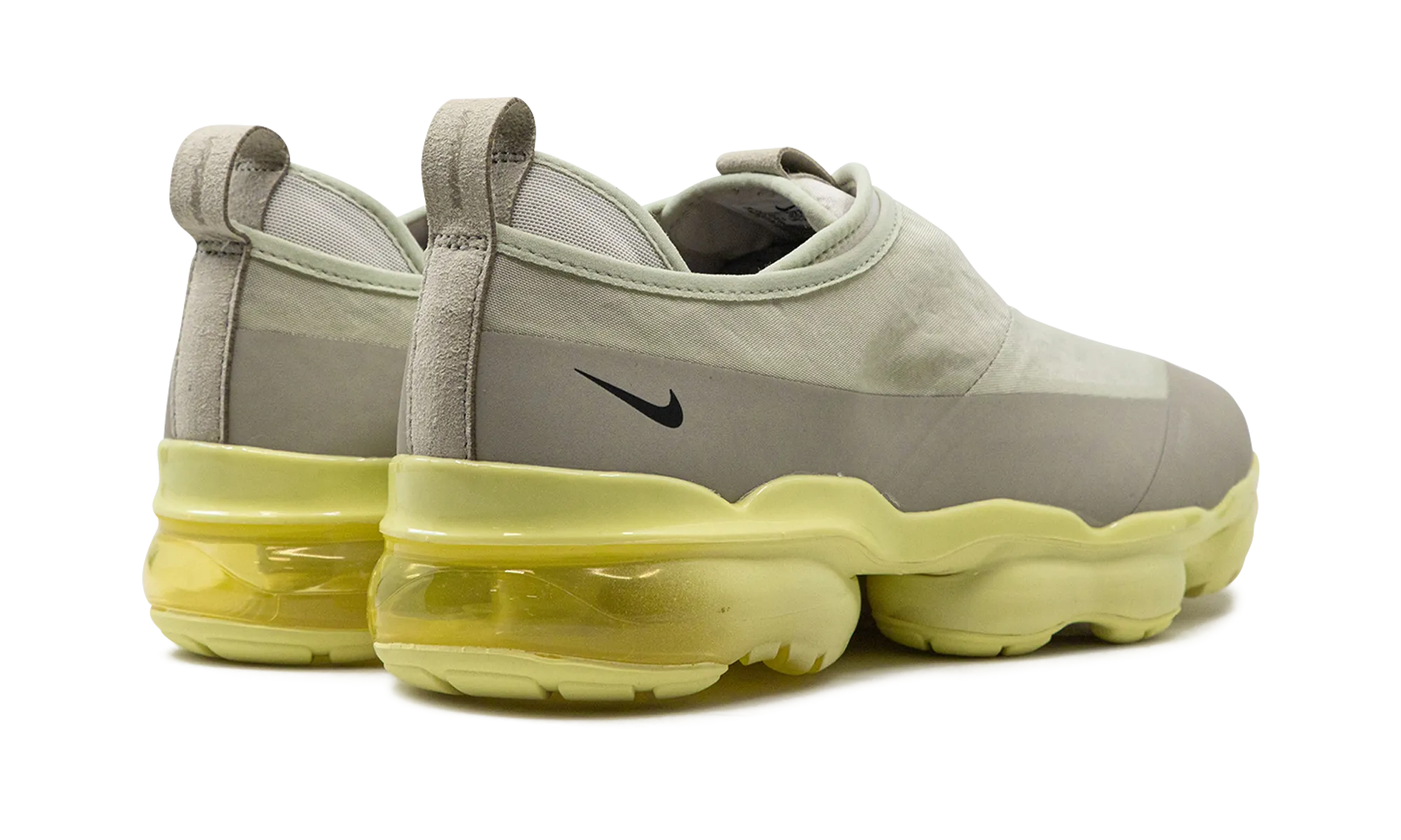 running in old tracks shoes Impact Cushioning VaporMax Moc Roam "Light Stone"