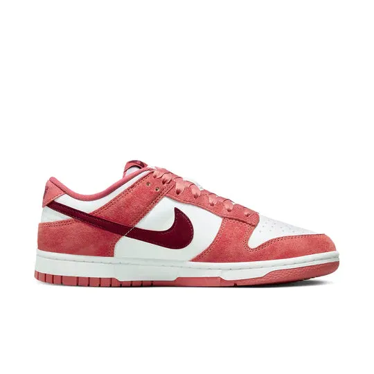Nike Dunk Low "Valentine's Day" Women's (2024) Fashion Daily