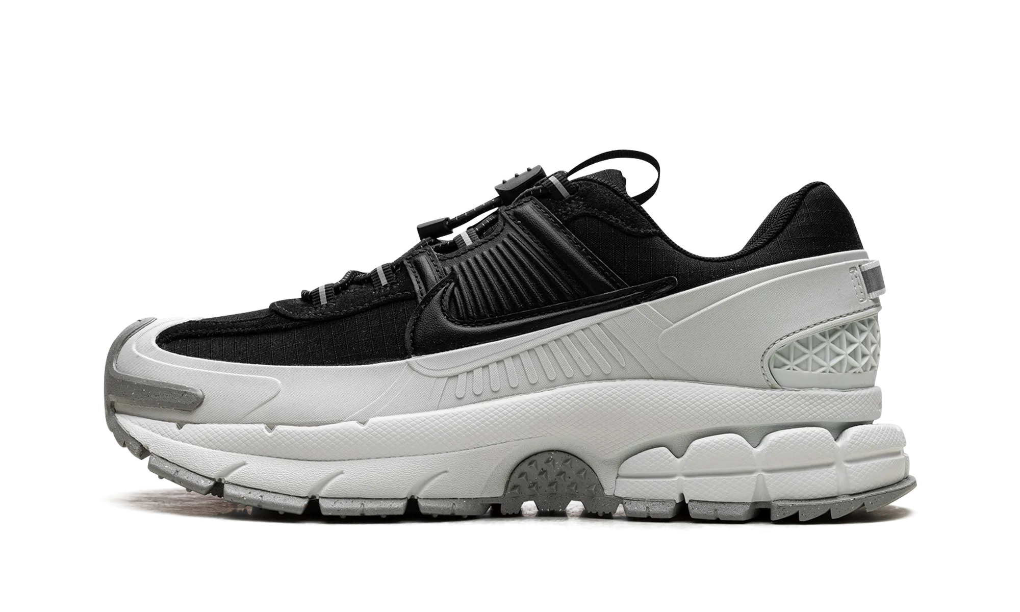 foot - protection running shoes Zoom Vomero 5 Roam "Black Light Silver"