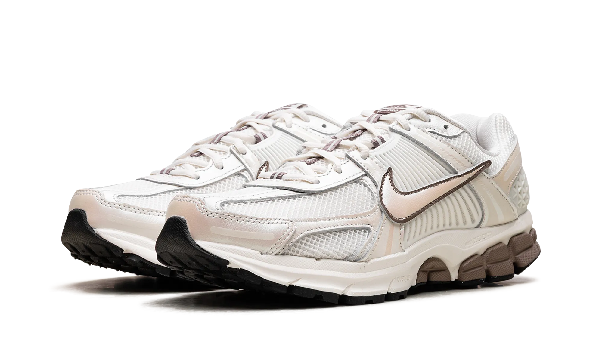 Air Zoom Vomero 5 WMNS "Sail Mink Brown" running in hot weather shoes Running Form