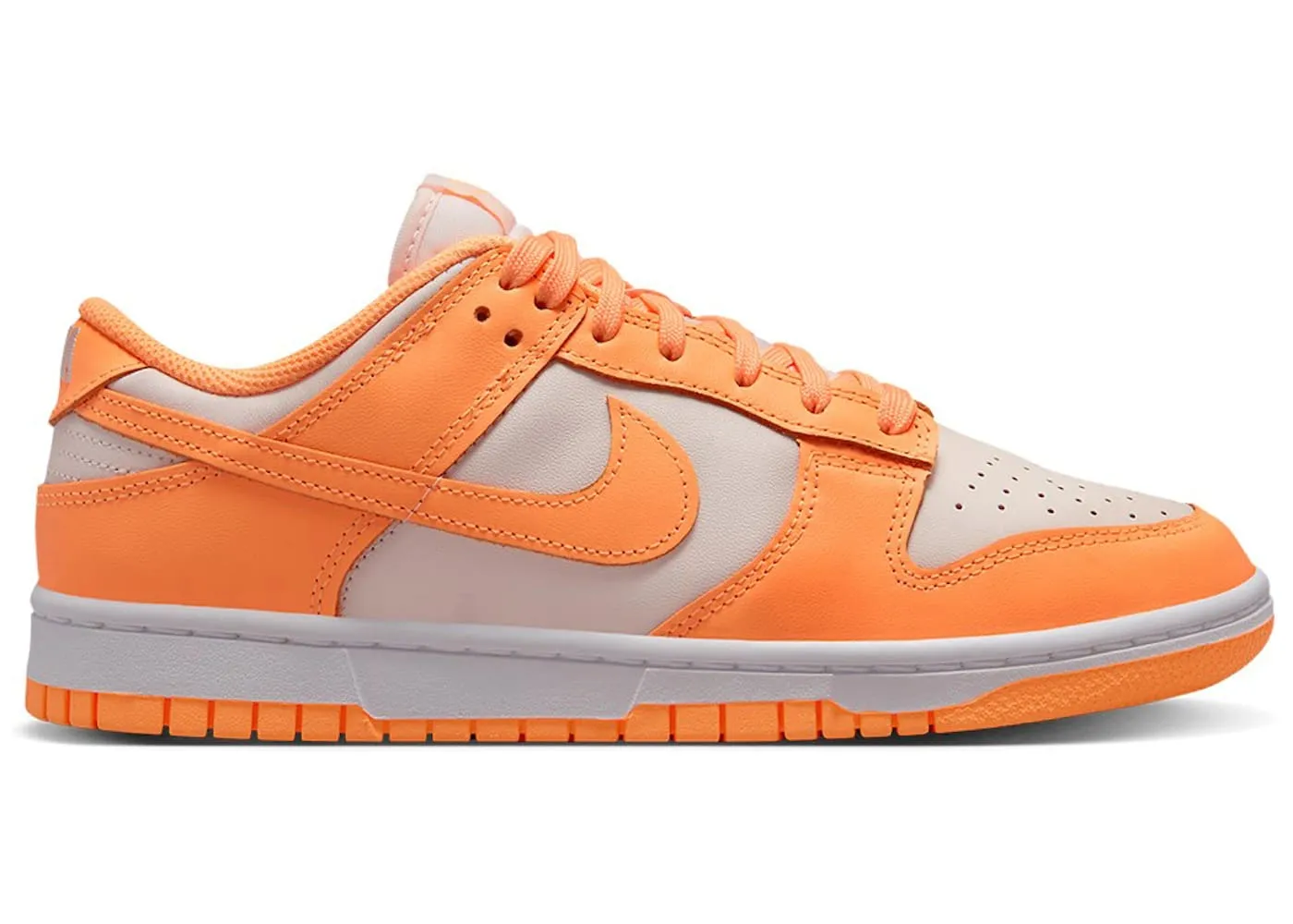 Snow Path Nike Dunk Low Peach Cream (W)
