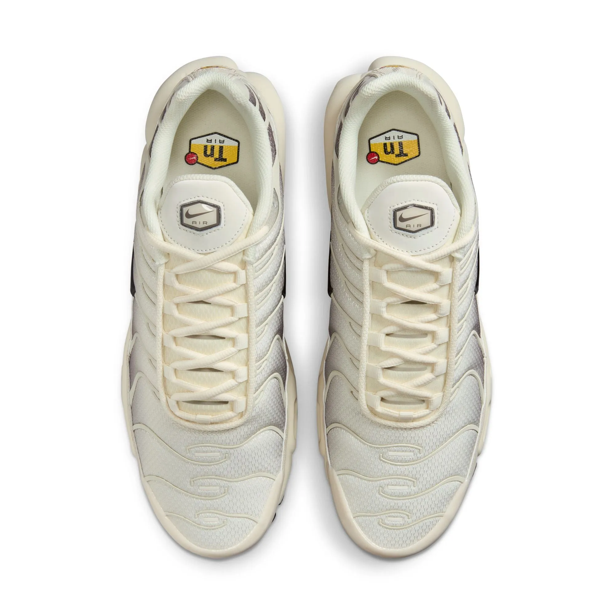 M Nike Air Max Plus DM0032-106 Minimalist Teen Edge
