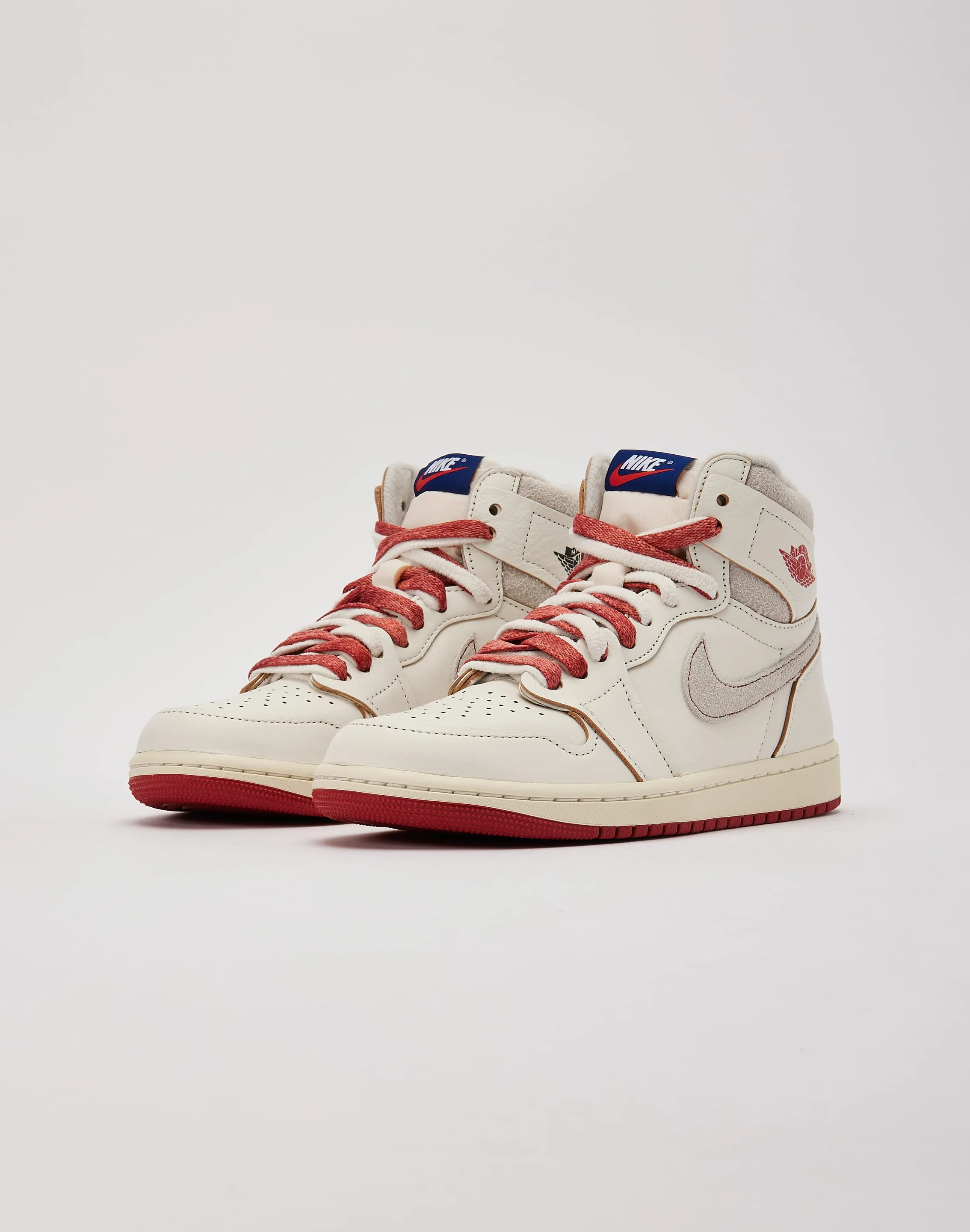 Mix Hue Jordan Air Jordan 1 Retro High OG 'Cinnabar'