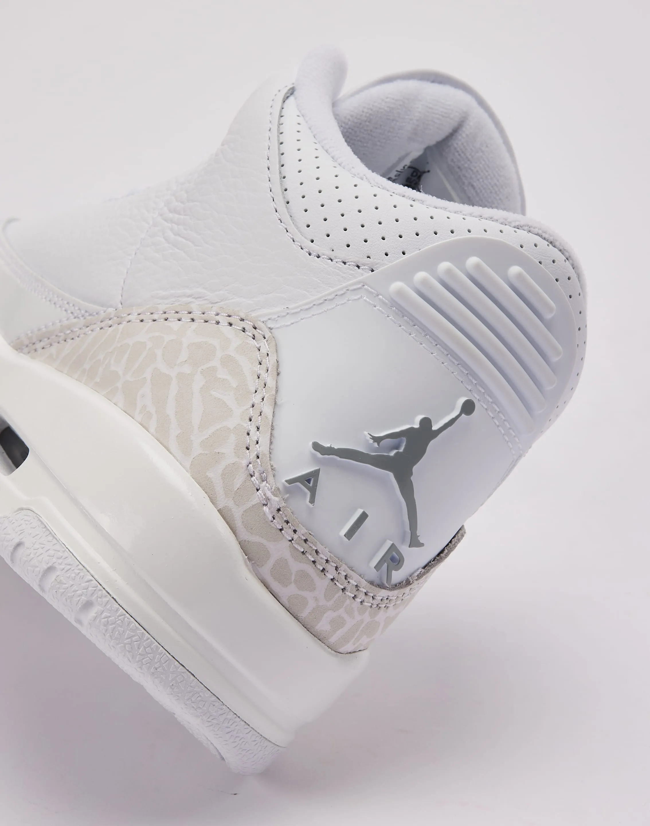 Breath Fresh design Jordan Air Jordan 3 Retro 'Pure Money' Grade-School