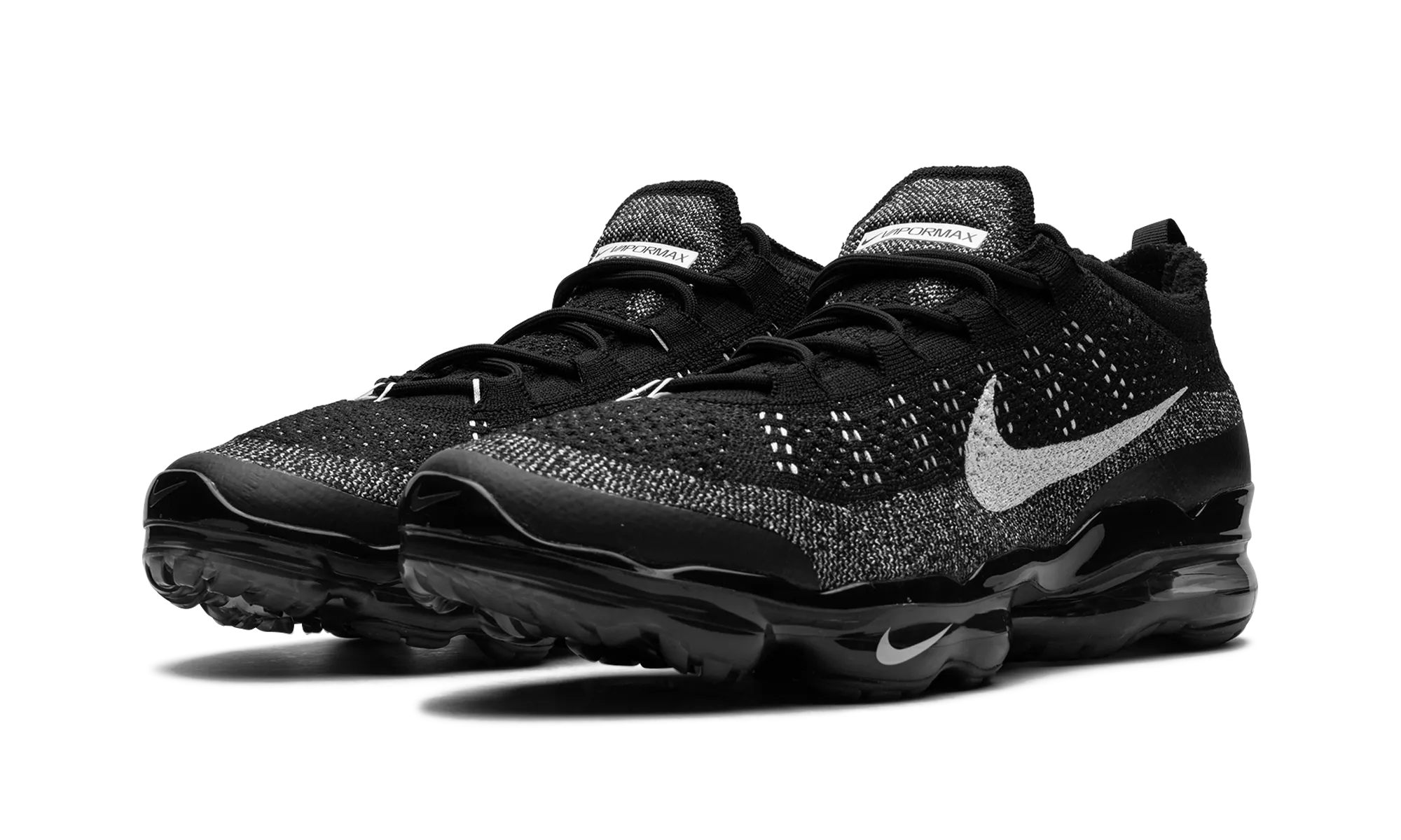 Maximum Support flat - terrain - runner Vapormax 2023 Flyknit "Oreo"