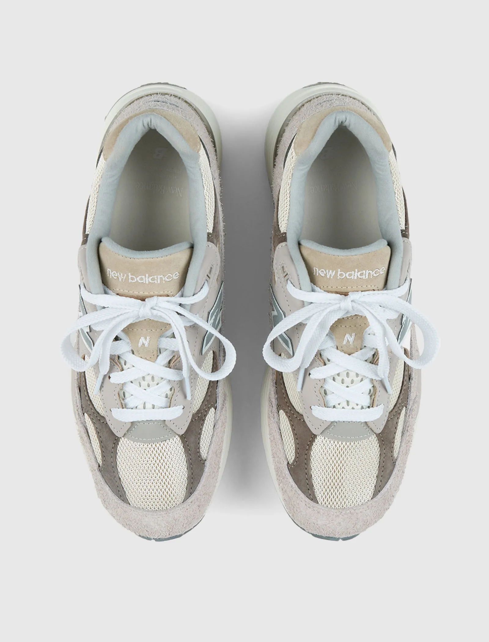 MADE IN USA 992 CORE "MOONROCK" Best Seller Skin Fresh