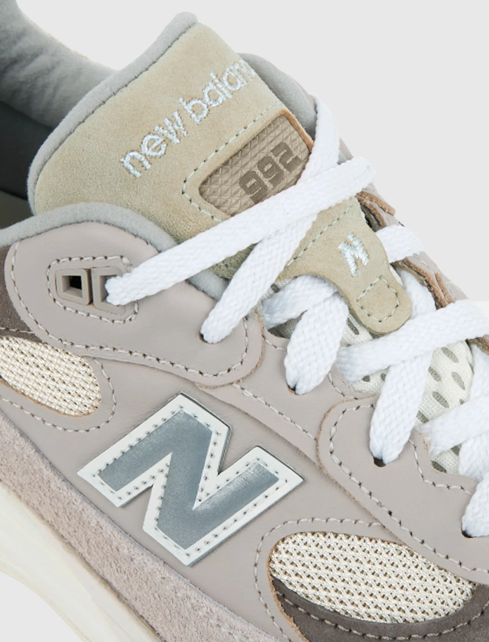 Pond Walk MADE IN USA 992 CORE "MOONROCK"