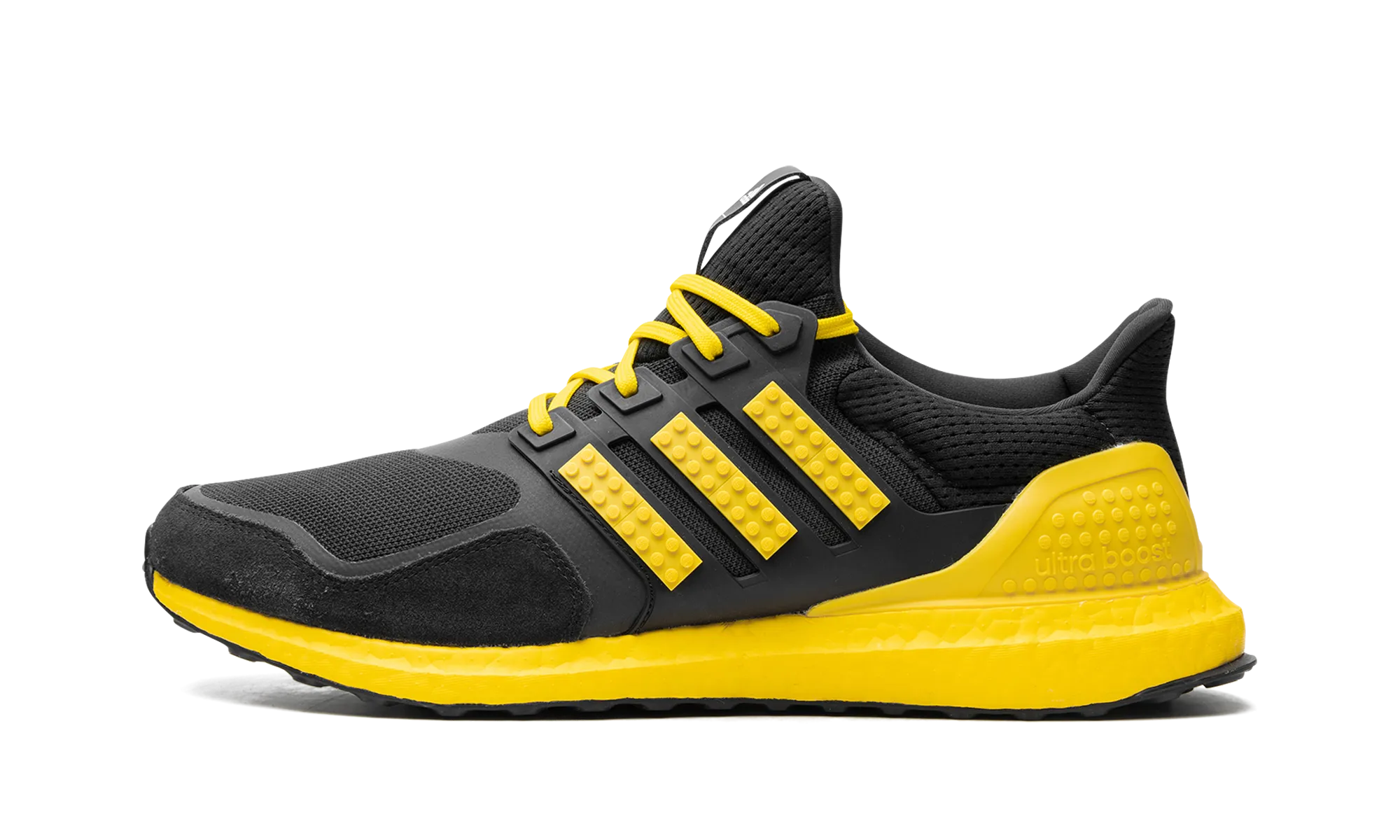Smart Footwear Balanced Motion Lego - Ultraboost DNA "Core Black / Yellow / Core Black"