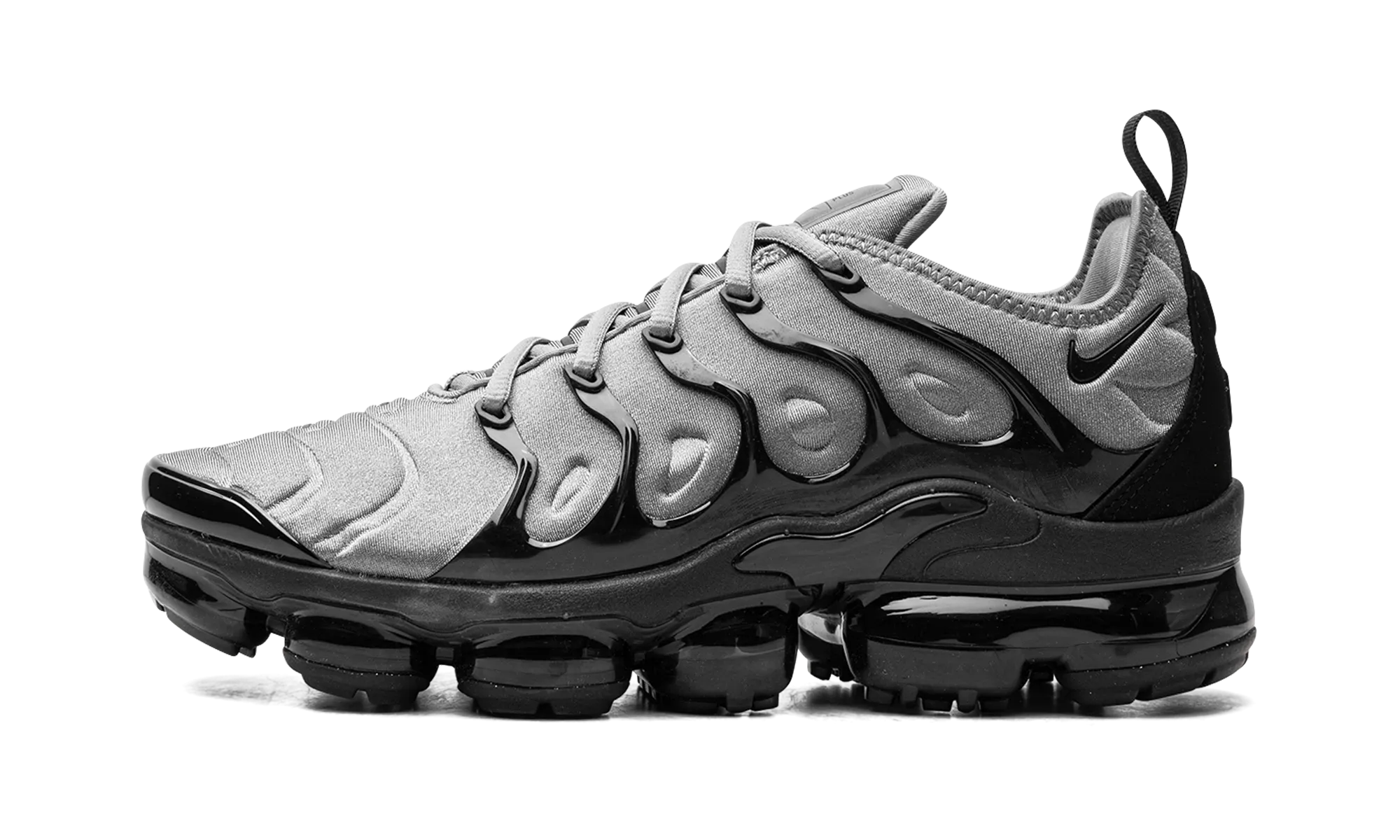 racquetball player shoes Air Vapormax Plus "Cool Grey Black"