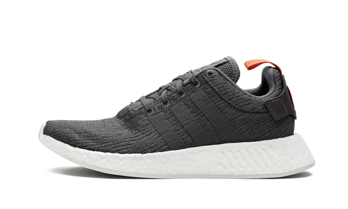 Fashionable Design Chic Mood NMD_R2