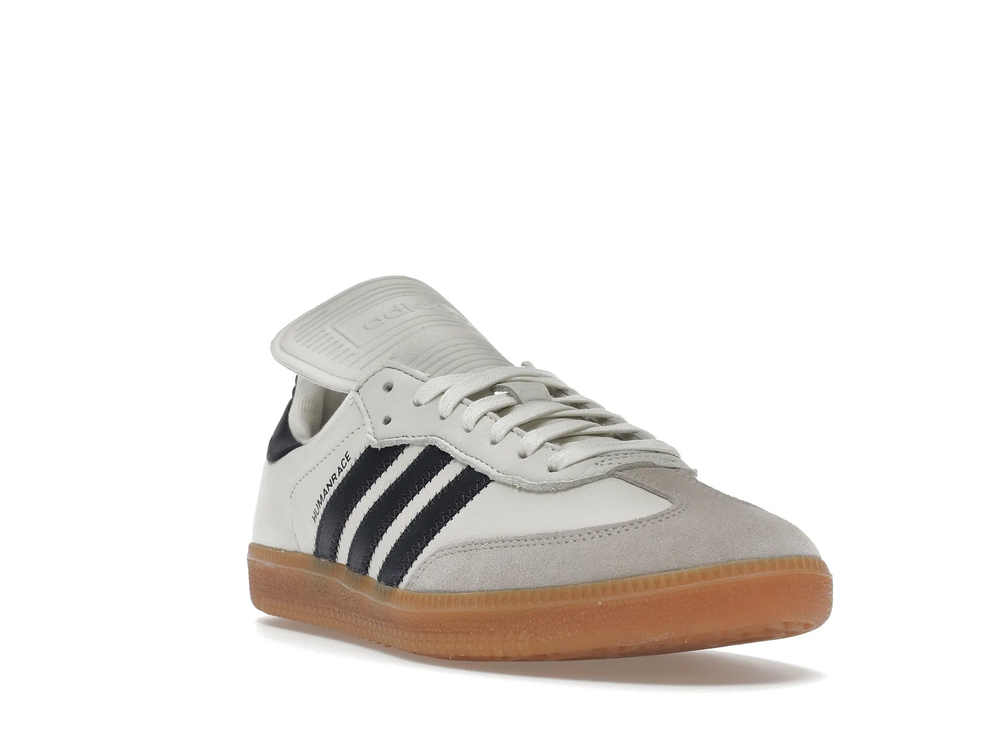Plain look adidas Samba Pharrell Humanrace White Night Grey
