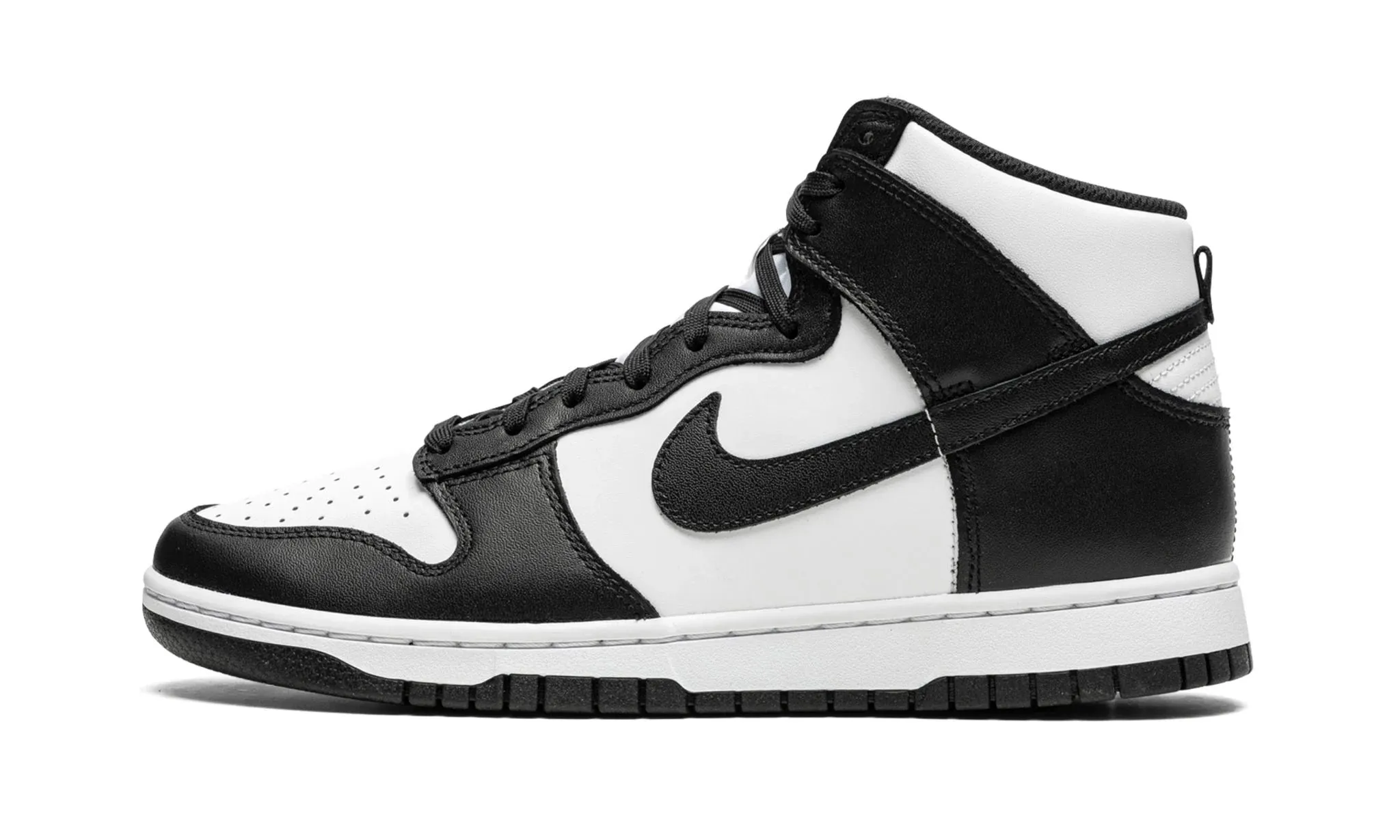 Nike Dunk High "Panda Black White" Easy Motion Fall look
