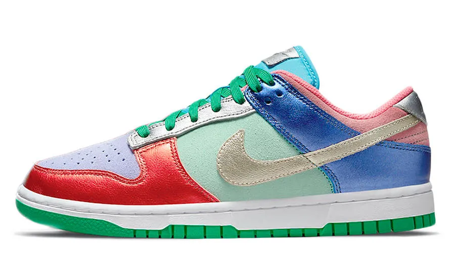 Lightweight Structure Nike Dunk Low "Sunset Pulse" Women's