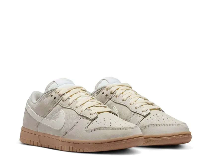 Nike Dunk Low SE Easy Day