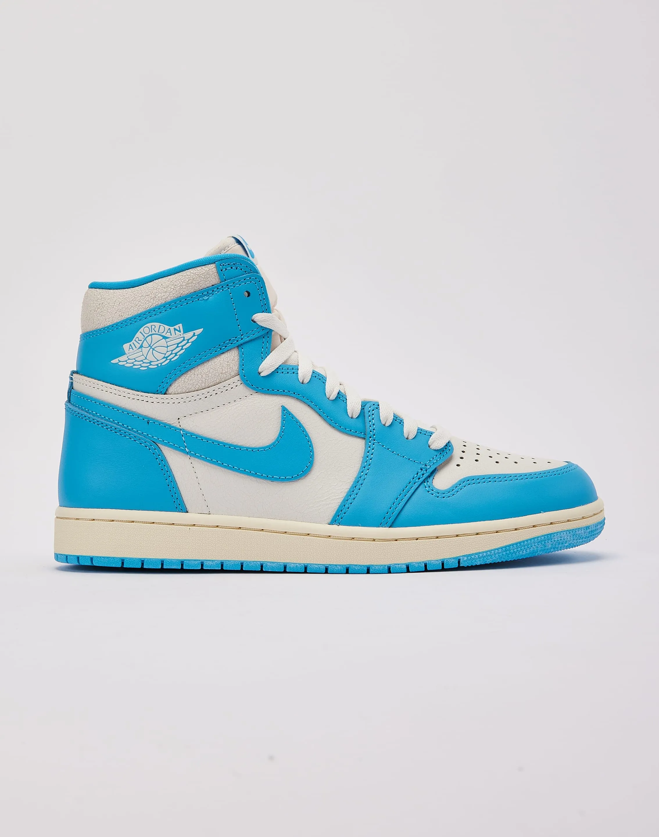 Jordan Air Jordan 1 Retro High OG 'UNC Reimagined' Leather