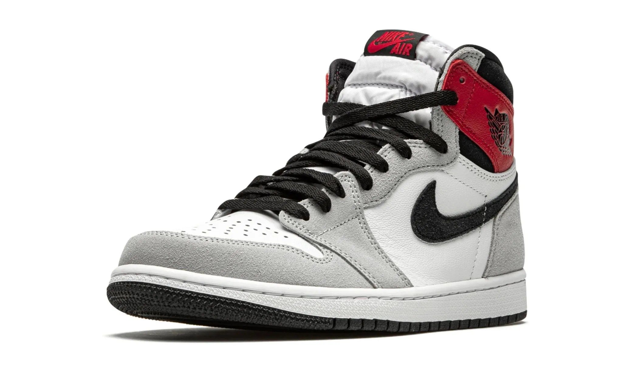 Air Jordan 1 Retro High OG Smoke Grey Slim Shape City Hike