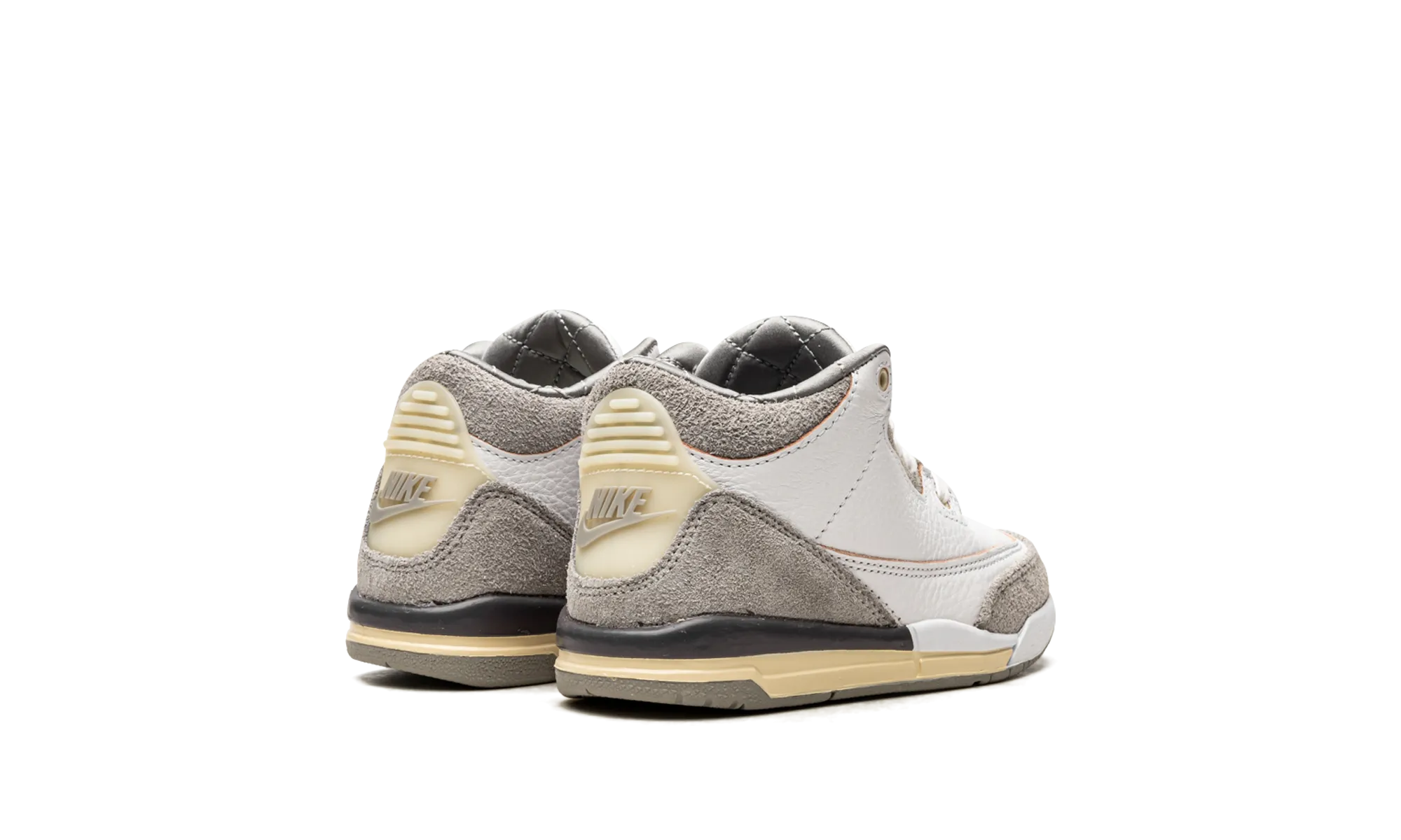 Air Jordan 3 Retro SP PS "A Ma Mani??re - Raised by Women" Modern Feel