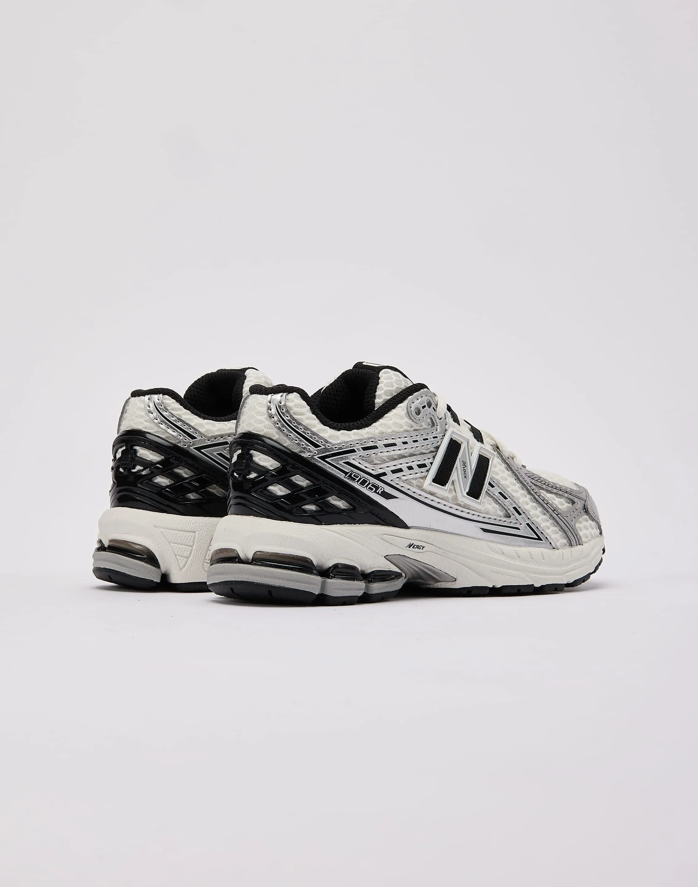 Round Toe Design New Balance 1906R Pre-School