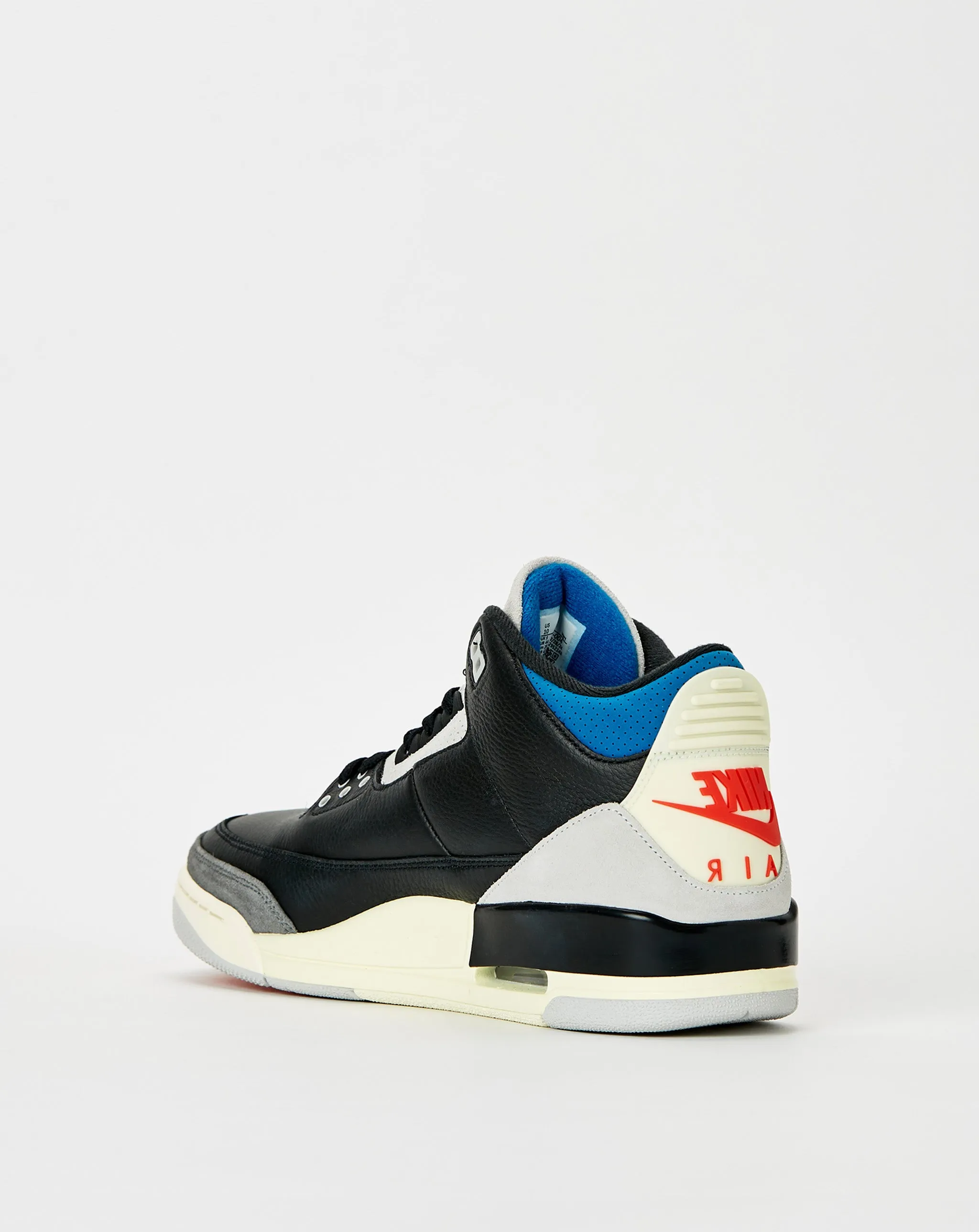 Air Jordan 3 Retro OG 'Rare Air' photo shoot Run Free