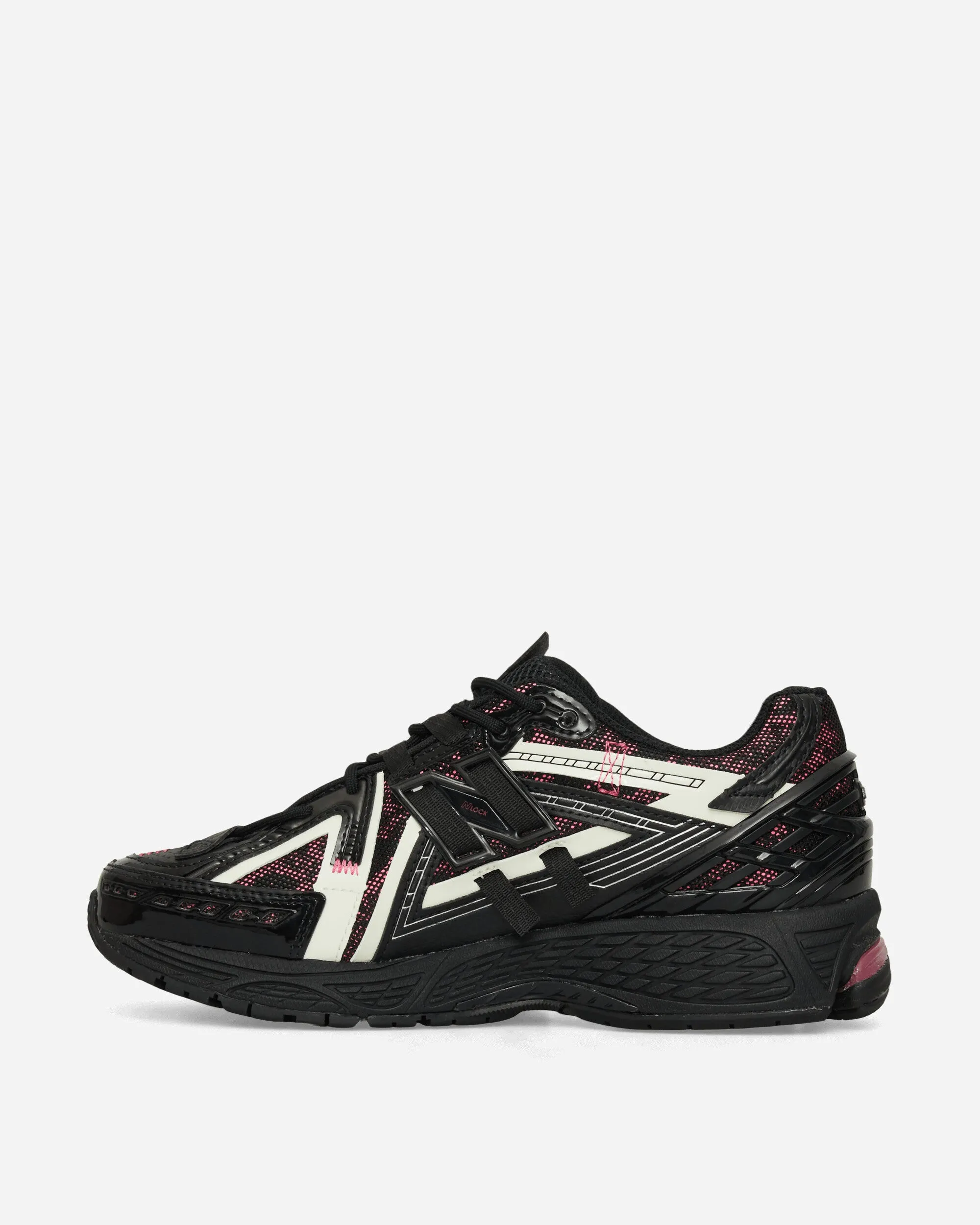 Move Light 1906A Sneakers Black / Dragon Berry / White