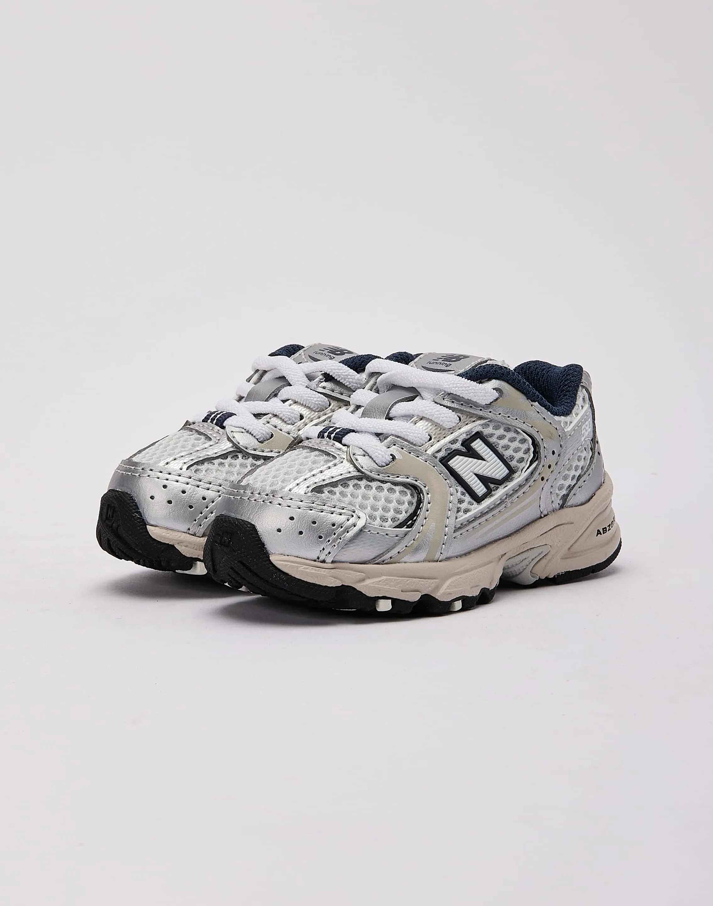 City Stride True Comfort New Balance 530 Bungee Toddler
