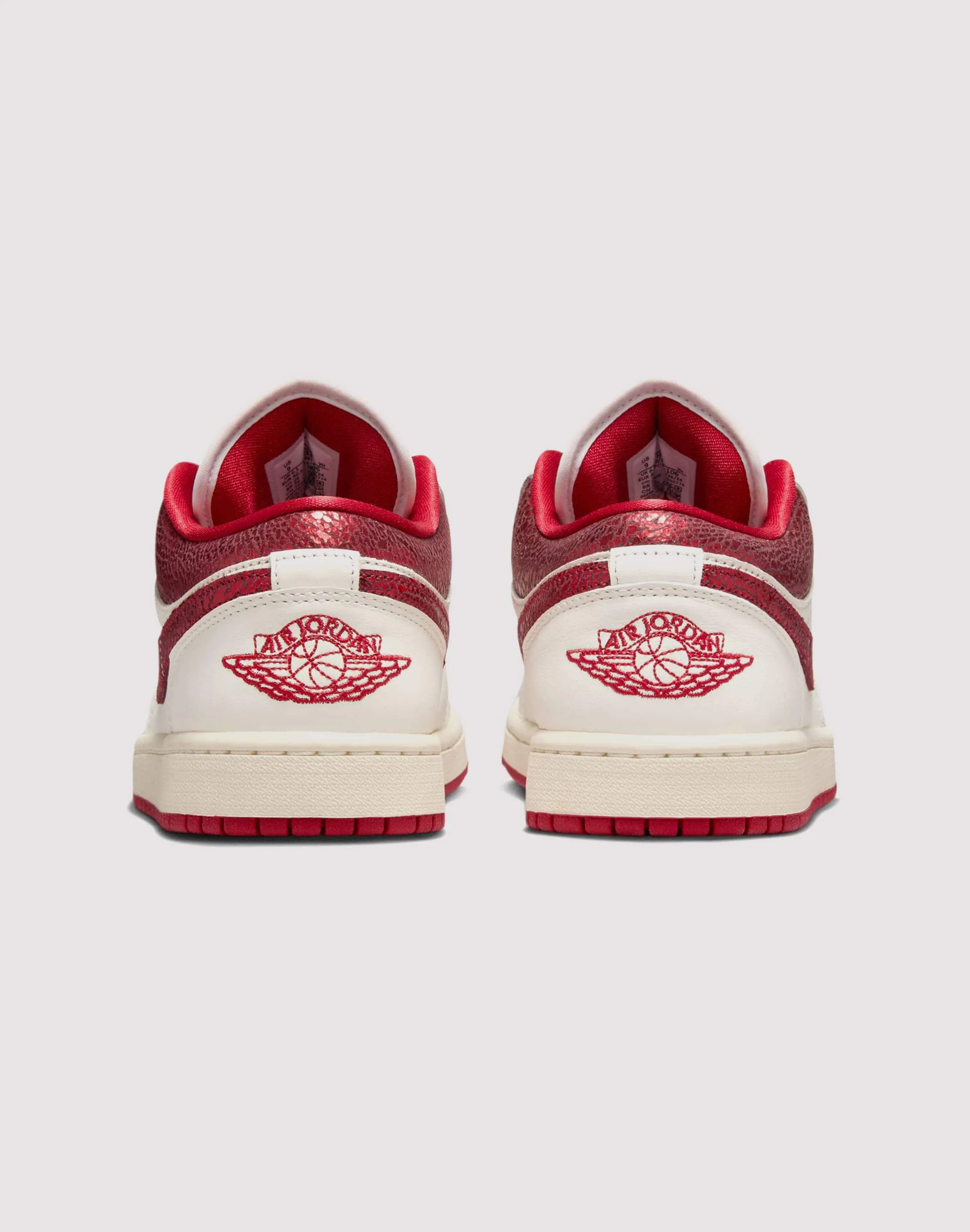 Top Rated Game Edge Jordan 1 Low SE "Sail/Varsity Red/Team Red"