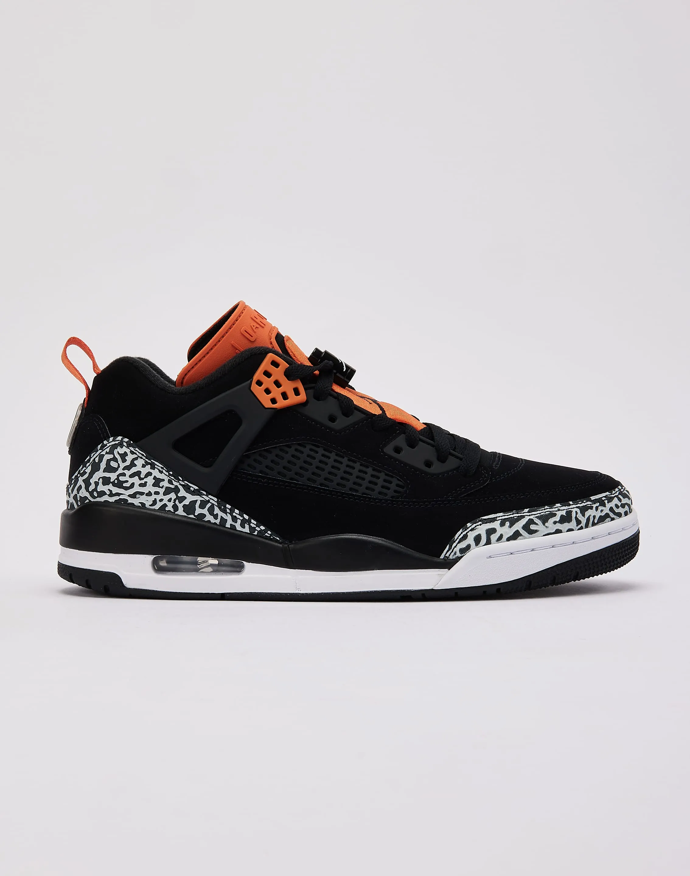 Jordan Spizike Low Block Walk