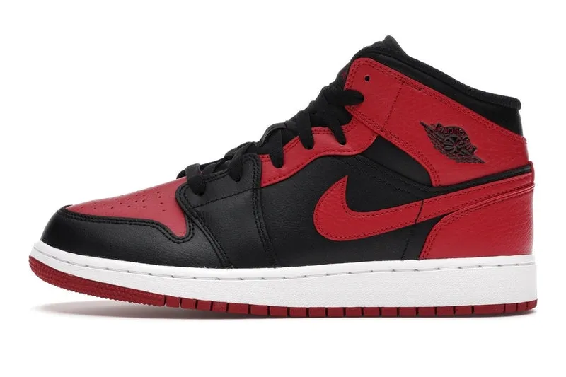 Nike Air Jordan 1 Mid Banned 2020 (GS) 554725-074 Lightweight Step