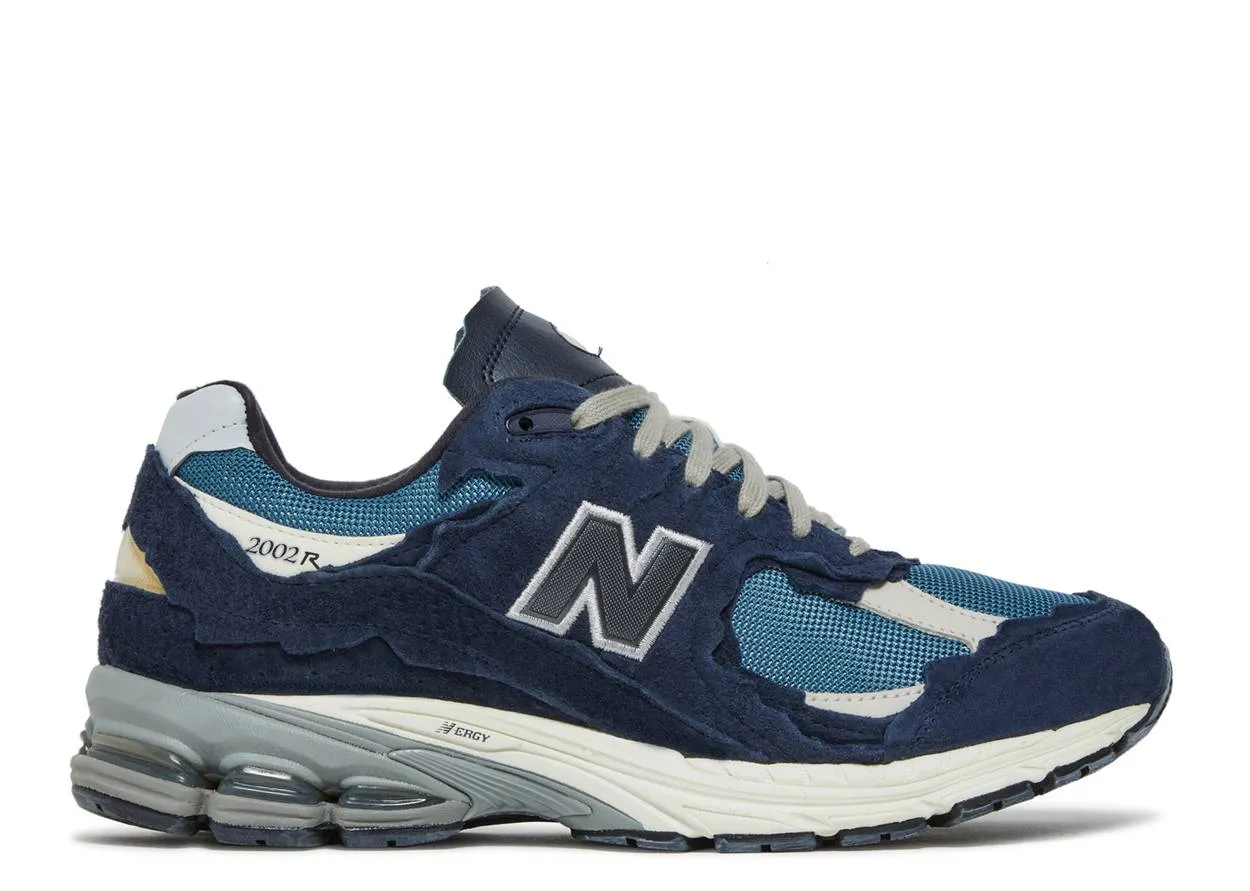 Friend Pace Night Out New Balance 2002R Protection Pack Dark Navy