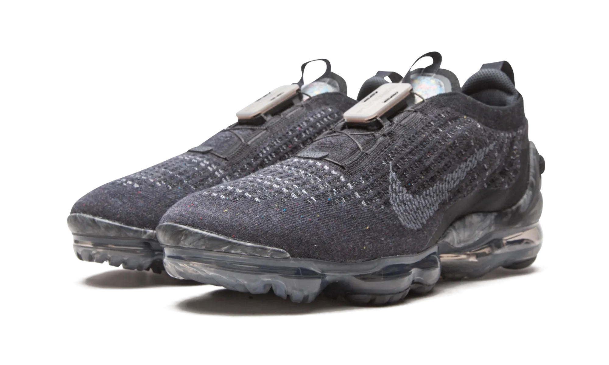 AIR VAPORMAX 2020 FLYKNIT group runs cultural - themed running gear