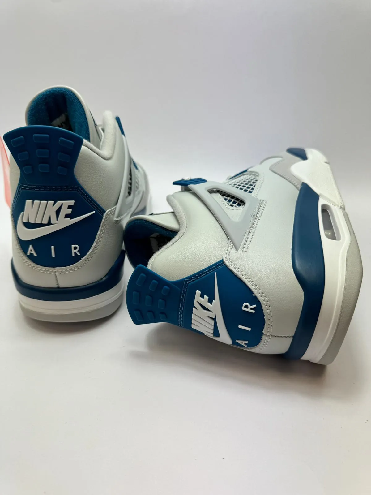 Test Step Jordan 4 Retro "Military Blue (2024)"