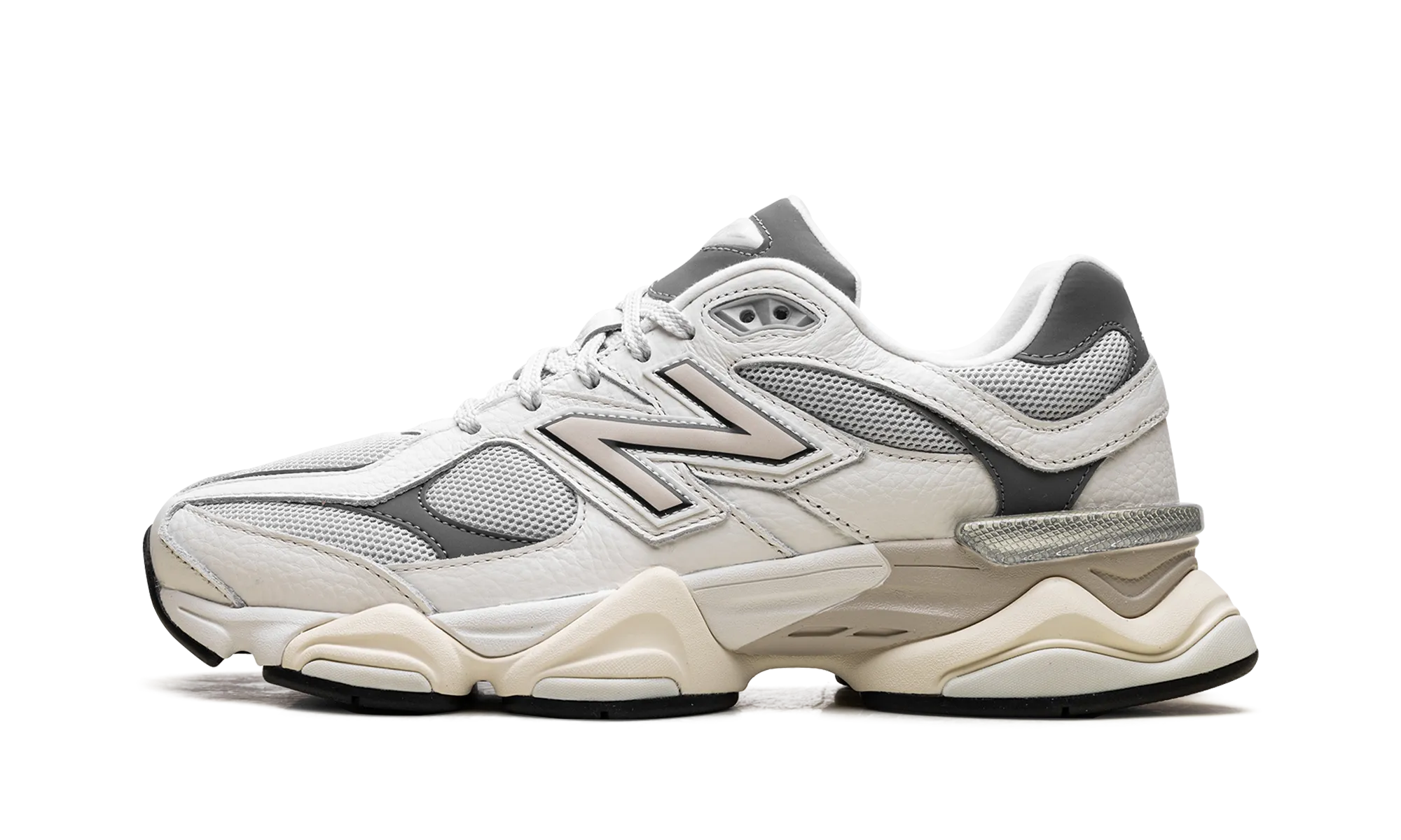 9060 "Sea Salt Castlerock" Race Pace Modern Twist