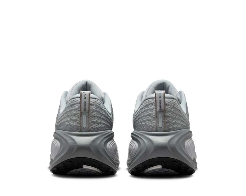 Nike Vomero Plus "Wolf Grey" air pockets
