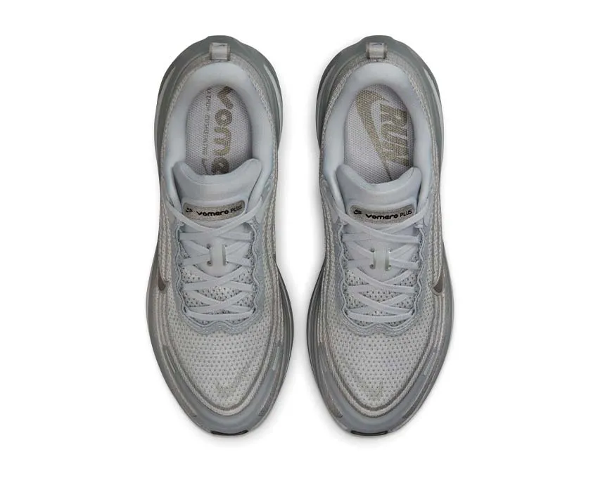 volleyball - compatible running shoes Nike Vomero Plus "Wolf Grey"