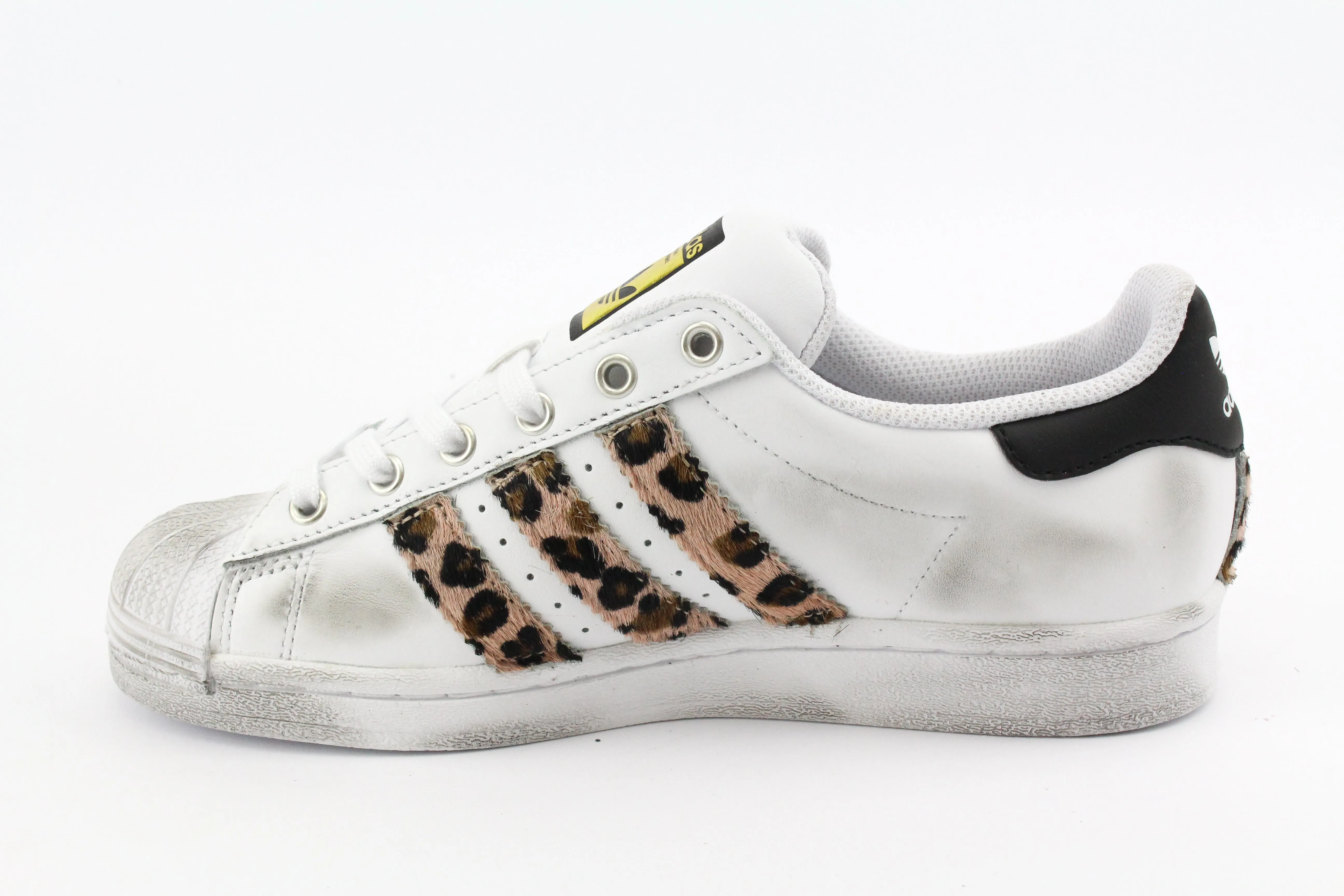 Adidas Superstar Maculate Pink Borchie & Cuore Velcro Design