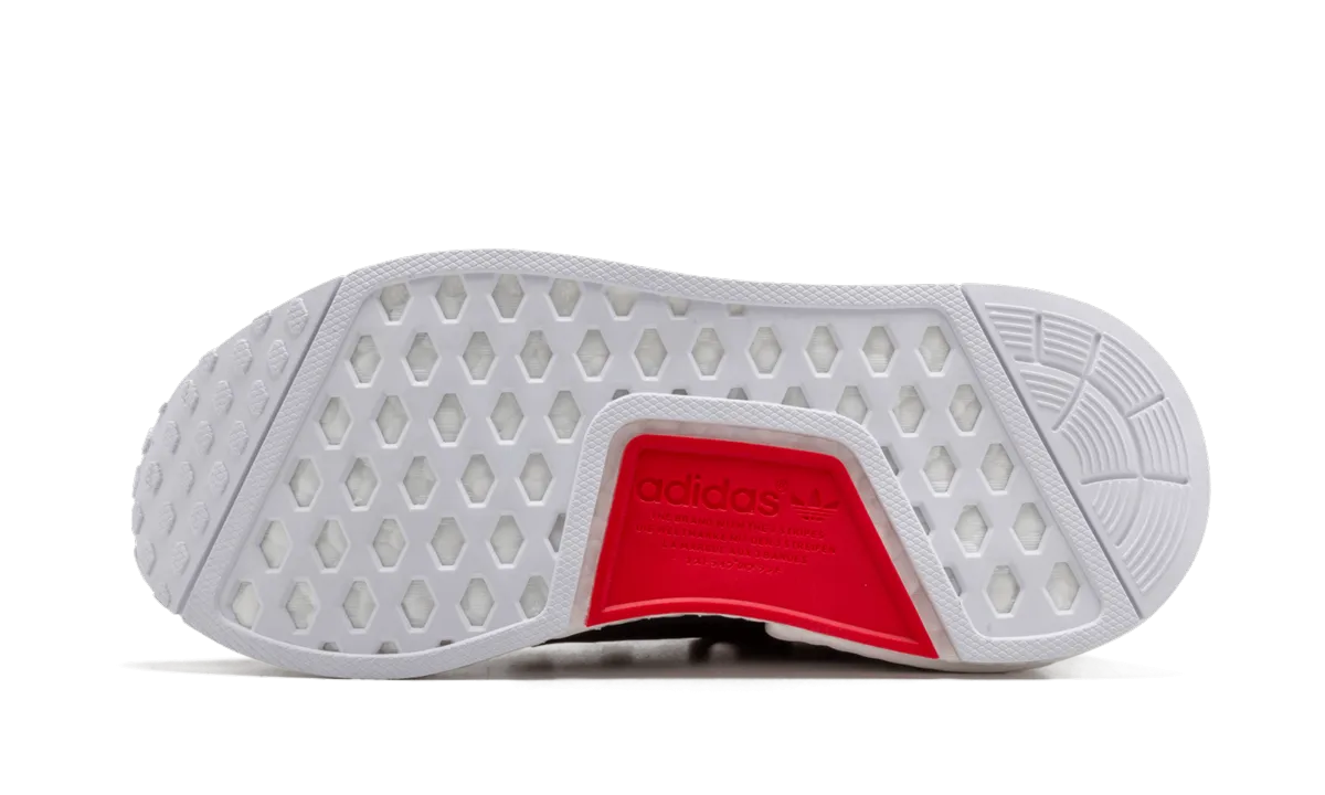 NMD_XR1 PK WMNS Superior Cushioning Classic Lines