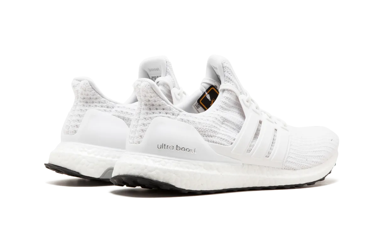 Tree Step Lightweight Build UltraBOOST "Triple White"