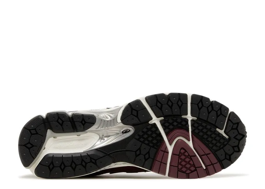 Timeless Comfort New Balance 1906R Burgundy Black