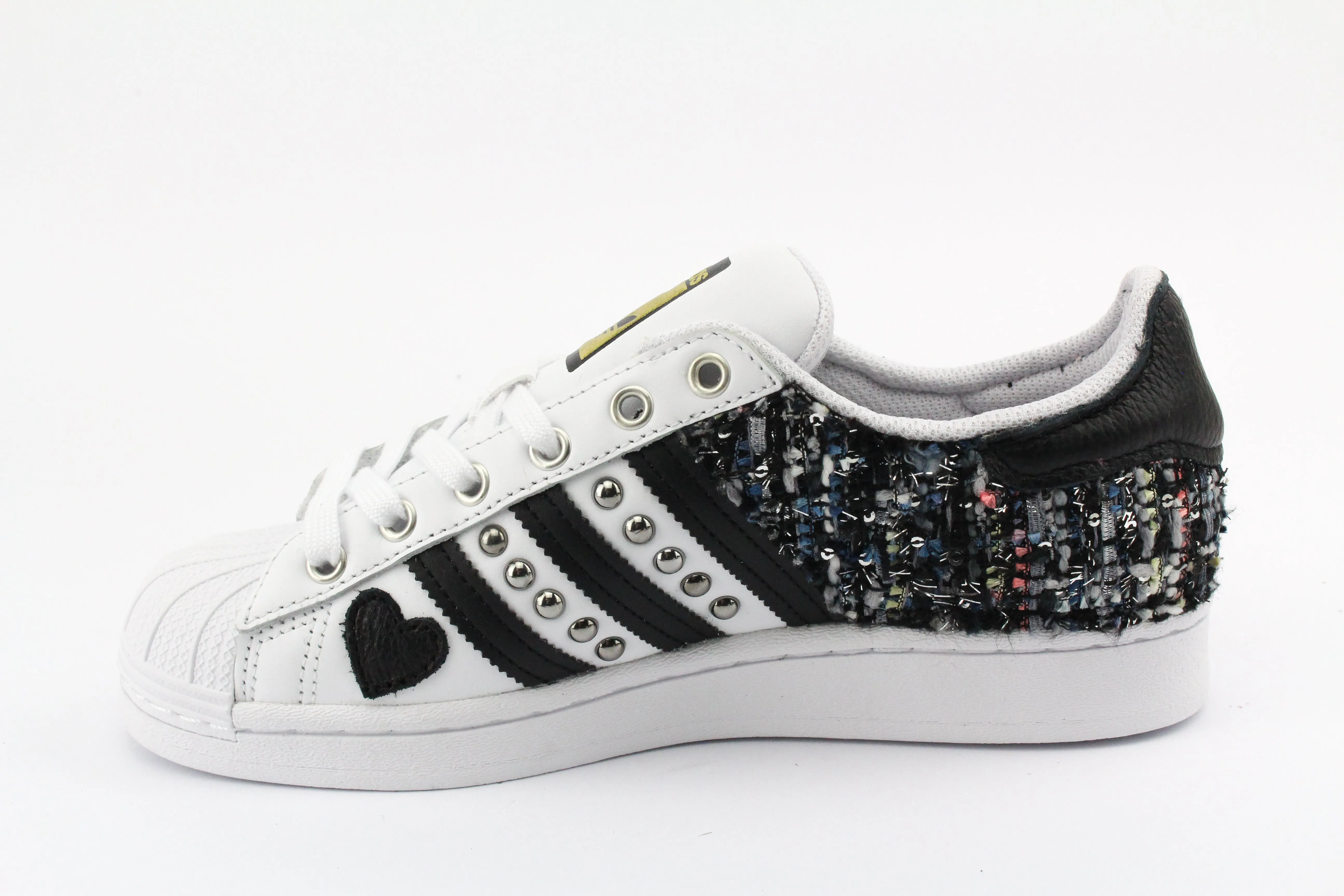 Modern Feel Canvas Adidas Superstar Black Boucl?? Borchie & Cuore
