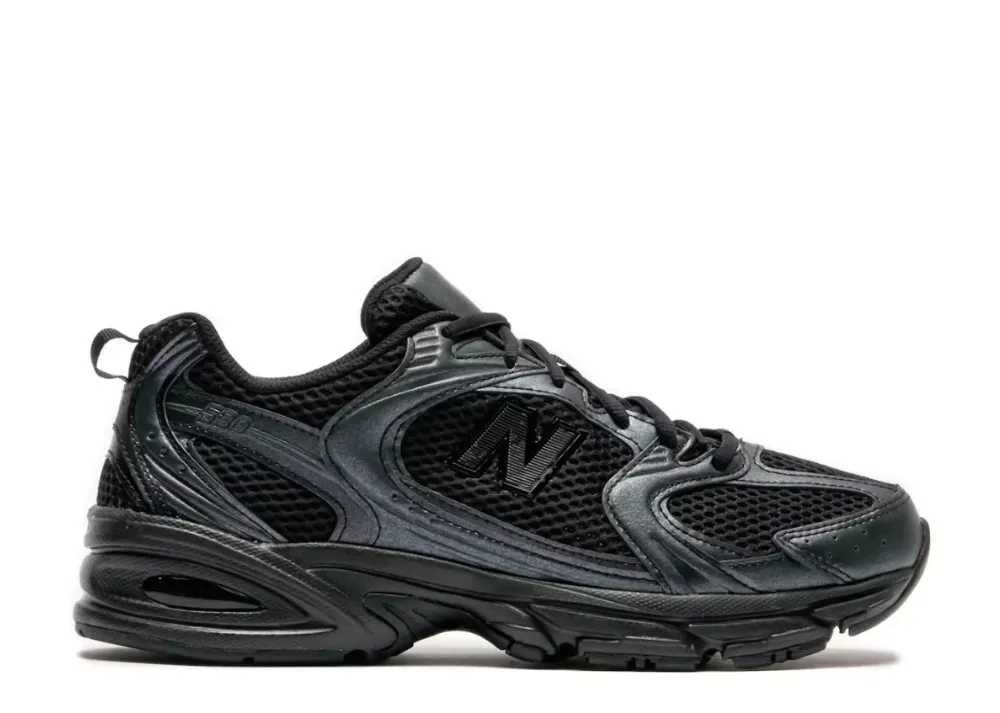Cold Proof City Wear New Balance 530 Black Dark Grey