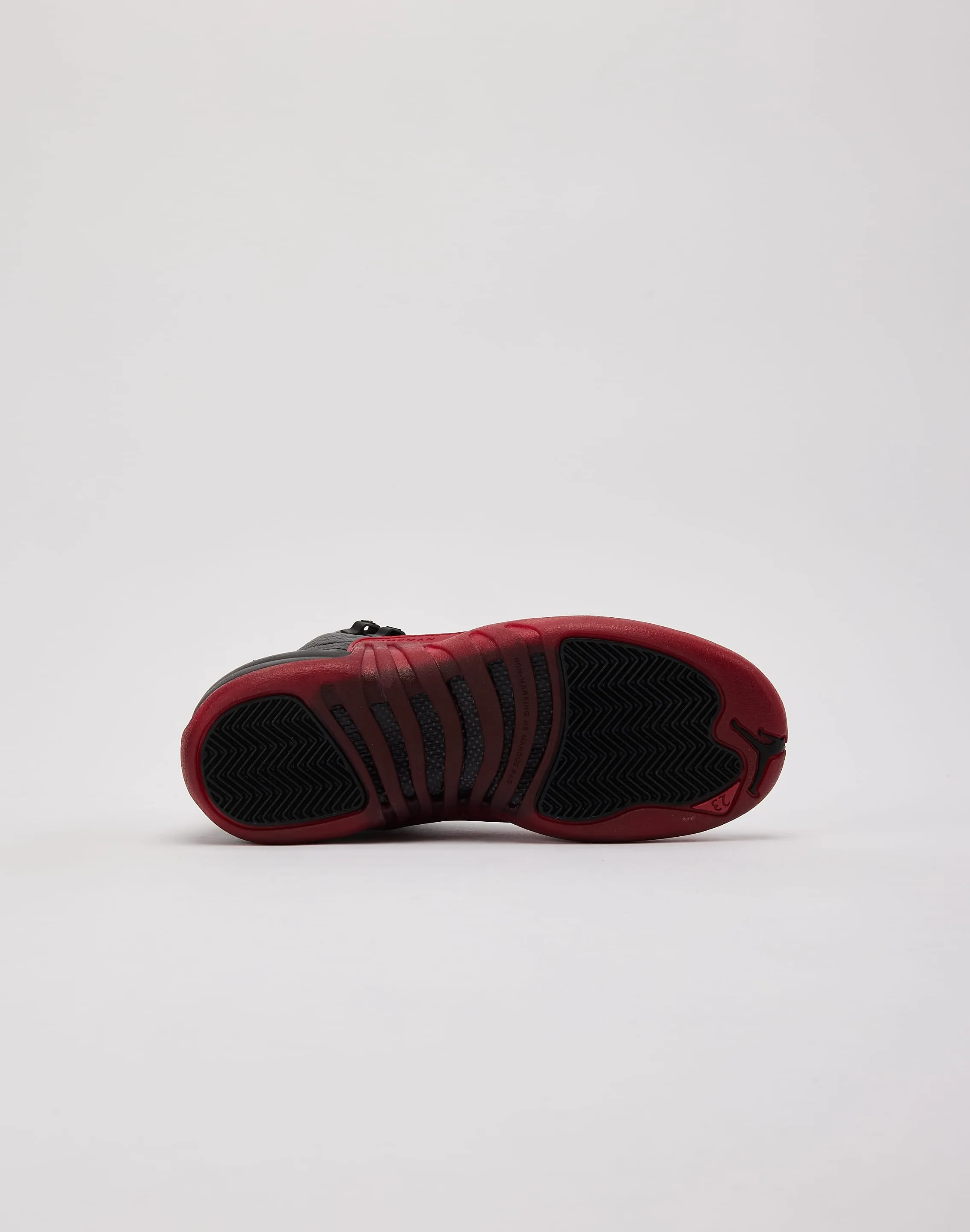 Jordan Air Jordan 12 Retro 'Flu Game' Grade-School Toe box Performance