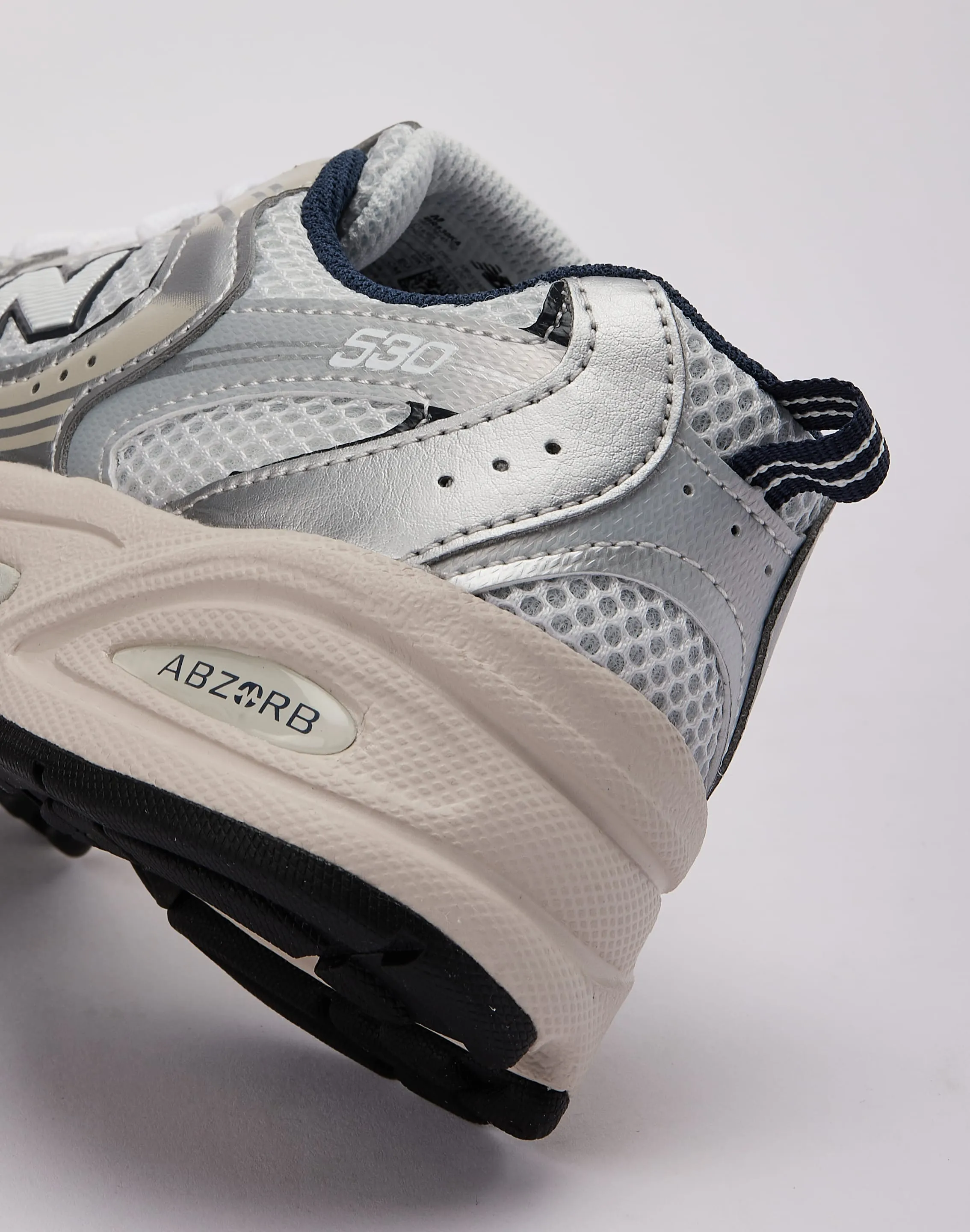 New Balance 530 Grade-School Support Base Urban Run
